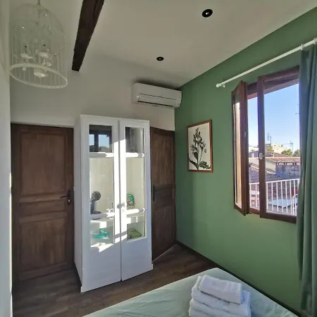 La Terrasse Suspendue Des Arenes - Nuit A 님