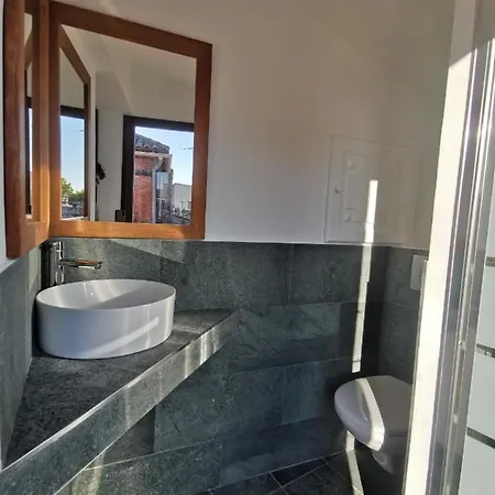 La Terrasse Suspendue Des Arenes - Nuit A