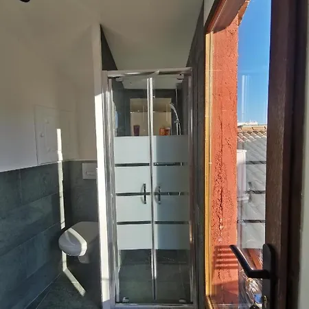 La Terrasse Suspendue Des Arenes - Nuit A 님